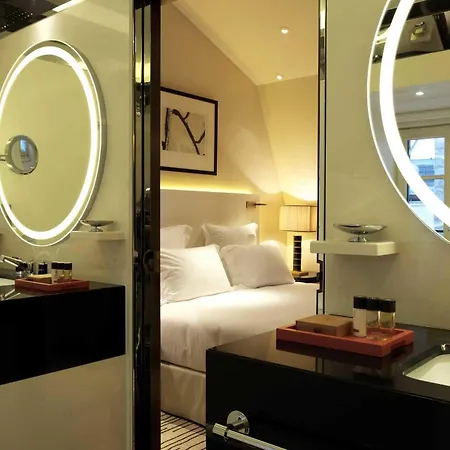 Montaigne 5*