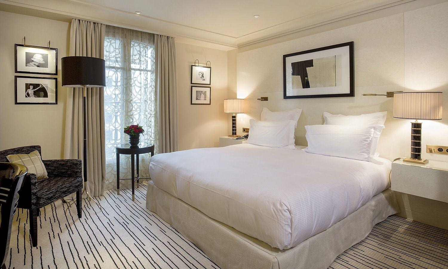 Hotel Montaigne 5*