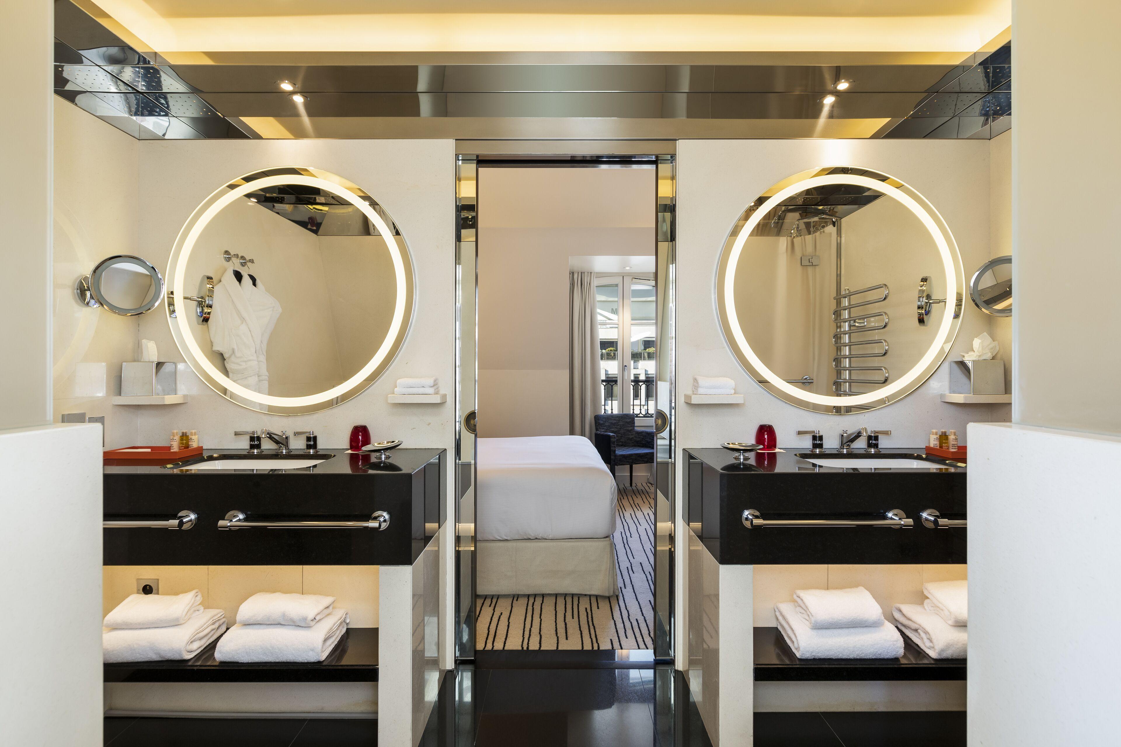 Montaigne Hotel Paris